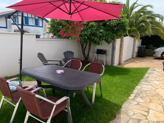 Appartement Les Hirondelles 2Km Plage-Wifi-Jardin-Parking-Draps Et Serviettes Hendaye Ngoại thất bức ảnh